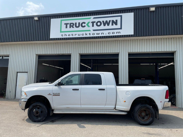 2017 Ram 3500 in Cars & Trucks in Ottawa