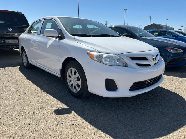 2013 Toyota Corolla CE - Sunroof - Bluetooth in Cars & Trucks in Edmonton - Image 3