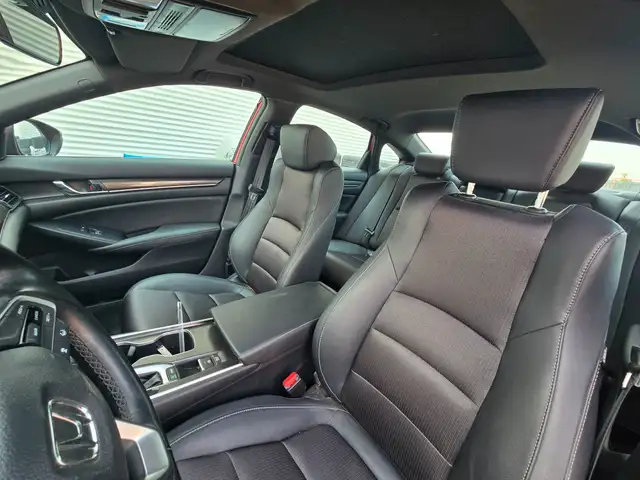 2020 Honda Accord Sport 1.5T **LOW KMS**NO ACCIDENTS**ONE OWN... in Cars & Trucks in Grande Prairie - Image 23