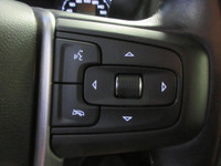 GMC SIERRA 1500 2021 SLE EDITION 4X4 2.7 LITRES TURBO / BOITE 6 PIEDS 1/2 / 6 PASSAGERS / SIEGES CHA... (image 9)