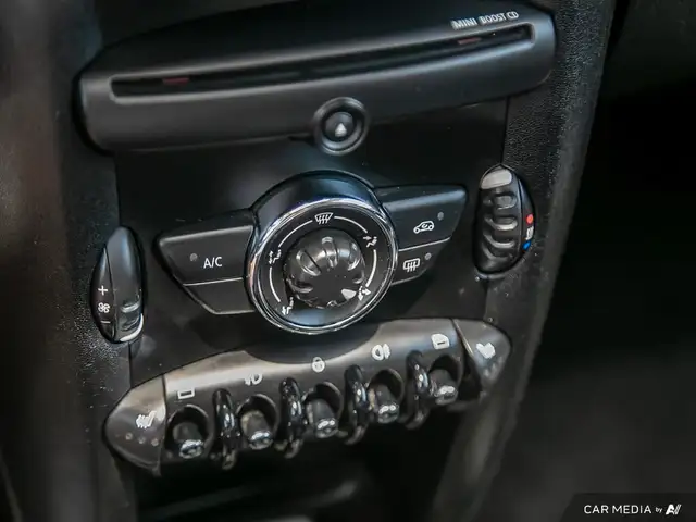 2013 MINI Cooper Hardtop 2dr Cpe *6-Speed Manual* dans Autos et camions dans Ville de Toronto - Image 21
