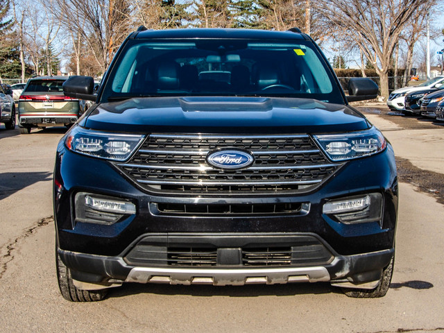 2022 Ford Explorer XLT TWIN PANEL SUNROOF/HTD FRONT SEATS/HTD... in Cars & Trucks in Calgary - Image 2