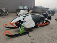 2015 Arctic Cat M8000 BASE SPECIAL OFFER