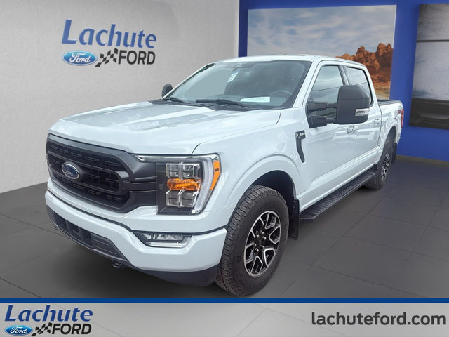 Ford F-150 XLT 4WD SuperCrew 5.5' Box 2023 à vendre in Cars & Trucks in Laurentides