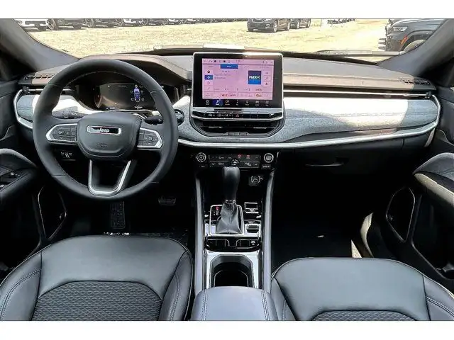 2025 Jeep Compass Latitude in Cars & Trucks in Mississauga / Peel Region - Image 6
