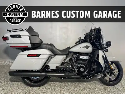 Base MSRP: $38,929 Standard Options Included: ABS Security System Premium Audio Black Trim RDRS Upgr...