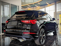 Comes equipped with: Power Trunk, Power Mirrors, Sunroof , Load Bearing Exterior Rack, Shark fin ant... (image 5)