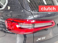 NO ACCIDENTS / CLEAN CARFAX / Auto Dimming Rearview Mirror, Cruise Control, Adaptive Cruise Control... (image 9)