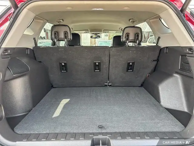 2018 GMC Terrain SLT | Apple Carplay | Heated Seats dans Autos et camions dans Saskatoon - Image 18
