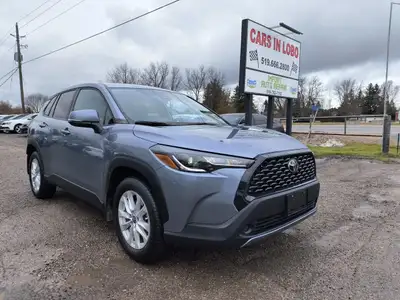 2022 TOYOTA COROLLOA CROSSOVER AWD ! Looking for a reliable and stylish SUV that's perfect for any a...
