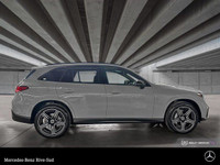 Mercedes-Benz Rive-Sud, la destination Mercedes-Benz par excellence. Bienvenue en première classe. D... (image 5)