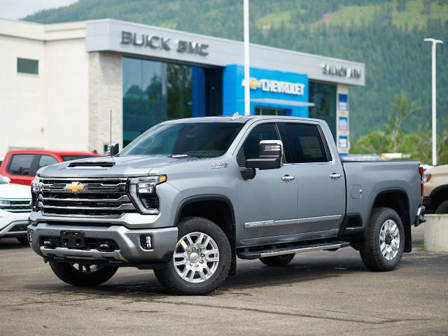 2025 Chevrolet Silverado 3500HD in Cars & Trucks in Kamloops