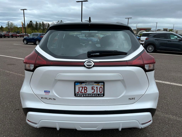 2021 Nissan Kicks SR! HEATED SEATS! CRUISE & CLIMATE CONTROL CAR in Cars & Trucks in Moncton - Image 4
