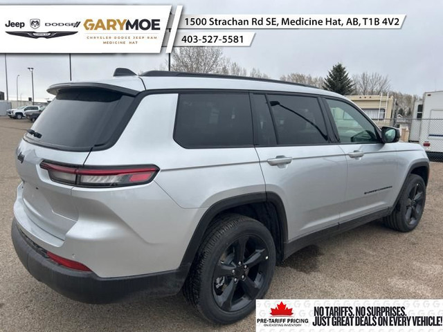 2025 Jeep Grand Cherokee L Altitude - Sunroof dans Autos et camions  à Medicine Hat - Image 3
