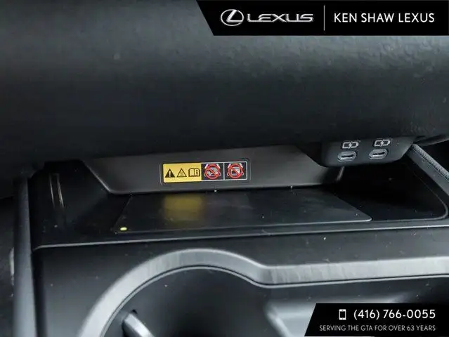 2025 Lexus UX dans Autos et camions dans Ville de Toronto - Image 21