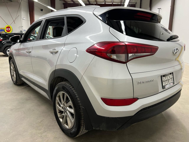  2017 Hyundai Tucson AWD 4DR 2.0L PREMIUM in Cars & Trucks in Owen Sound - Image 4