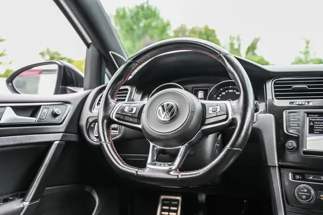 2017 Volkswagen Golf GTI Autobahn | Manuel | Toit pano | Clean C in Cars & Trucks in Longueuil / South Shore - Image 29