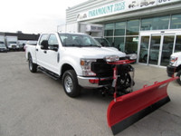  2022 Ford F-250 GAS 4X4 CREW CAB WITH NEW WESTERN PLOW PKG