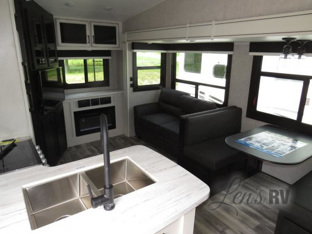 2023 Jayco Eagle HT 24RE in Travel Trailers & Campers in Trenton - Image 4