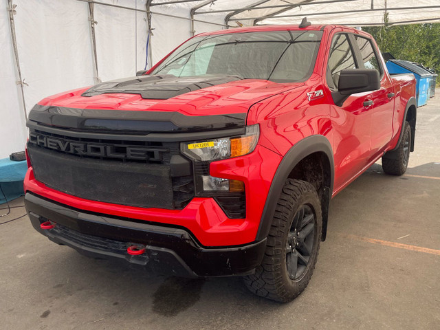 2023 Chevrolet Silverado 1500 CUSTOM TRAIL BOSS CREW 4X4 *GR REM in Cars & Trucks in Laurentides