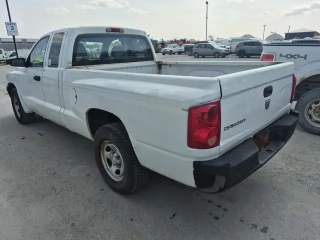 2006 Dodge Dakota ST in Cars & Trucks in Barrie - Image 7