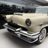 Check out this rare 1954 Mercury Monterey Sun Valley. This is a very beautiful classic that is in ex... (image 6)