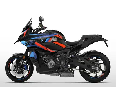 Base MSRP: $30,445Factory Options:M Competition PackageHandlebar End MirrorsAnti-Theft Alarm SystemP...