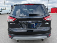 2015 FORD ESCAPE SE PKG 2 SET WHEELS HEATED SEATS BACK UP CAMERA CERTIFICATION INCLUDED !!!!! 3 MONT... (image 4)
