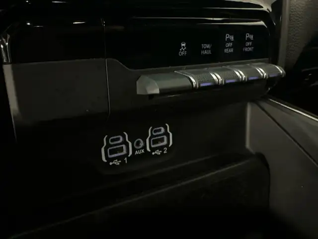 2022 RAM 1500 Sport SPORT/4WD/CREW/22" WHEELS/BLACK/OFF 1 OWN... in Cars & Trucks in Belleville - Image 19