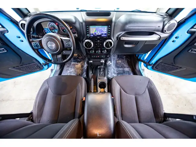 2018 Jeep Wrangler JK Unlimited 4x4 Sahara Nav in Cars & Trucks in Red Deer - Image 22