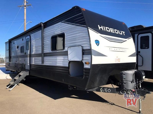 2022 Keystone RV Hideout 32LBH in Travel Trailers & Campers in Strathcona County