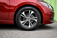 Low Mileage, Heated Seats, Automatic Emergency Braking, Android Auto, Apple CarPlay, Alloy Wheels! 6... (image 6)