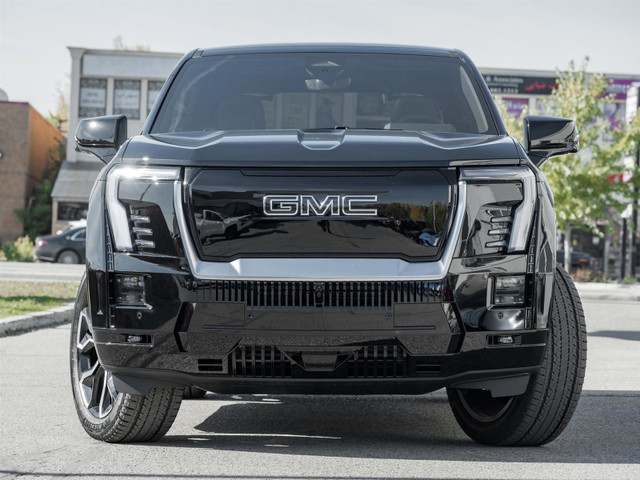 2025 GMC Sierra EV e4WD Extended Range Denali in Cars & Trucks in Markham / York Region - Image 2