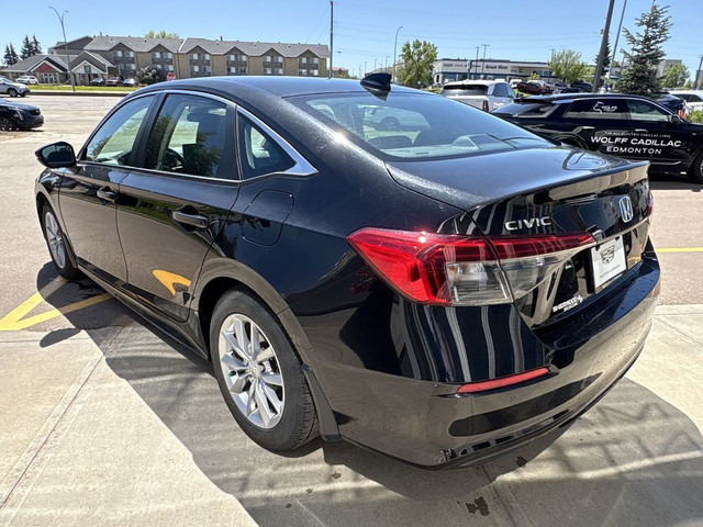 2022 Honda Civic Sedan EX in Cars & Trucks in Edmonton - Image 4
