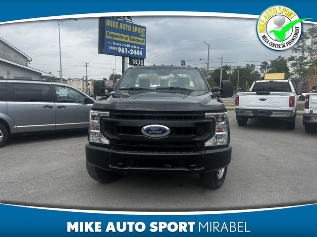 Ford Super Duty F-350 SRW XL cabine simple 4RM caisse de 8 pi 20 in Cars & Trucks in Laval / North Shore - Image 2