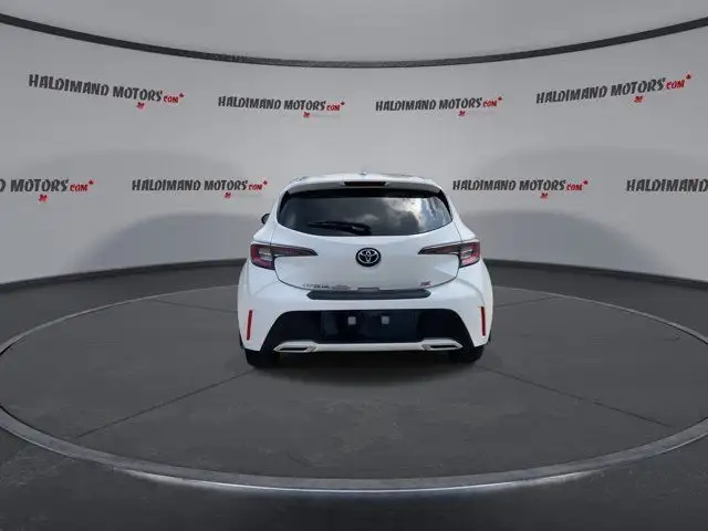 2019 Toyota Corolla Hatchback in Cars & Trucks in Hamilton - Image 8
