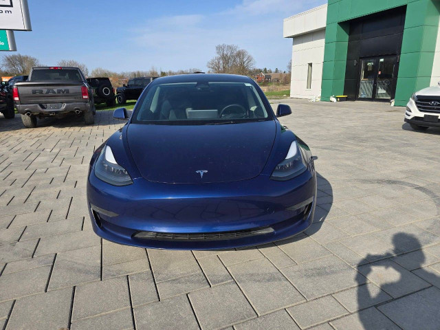 2022 Tesla Model 3 in Cars & Trucks in Ottawa - Image 2