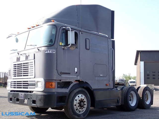 1994 International 9700 COE in Heavy Trucks in Longueuil / South Shore - Image 3