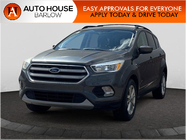 2017 Ford Escape SE BACKUP CAMERA HEATED SEATS AUTO STOP/START in Cars & Trucks in Calgary