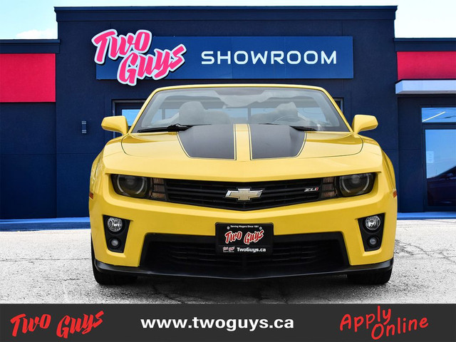 2011 Chevrolet Camaro 2SS 6.2L | SoftTop | 6Spd | Leather | in Cars & Trucks in St. Catharines - Image 3