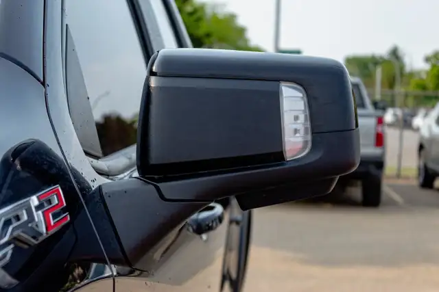 2023 Chevrolet Silverado Short BOX Crew CAB 1500 4WD ZR2 * GM CE in Cars & Trucks in Edmonton - Image 10
