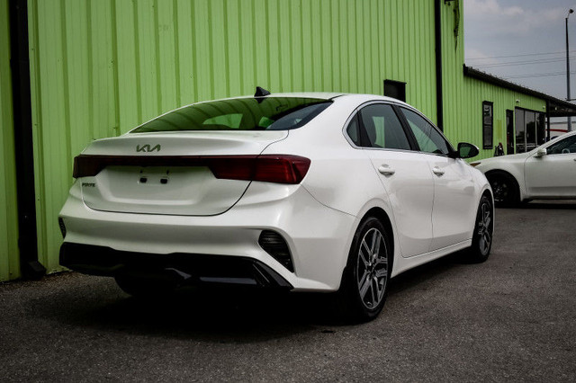 2024 Kia Forte EX+ • SUNROOF • HEATED SEATS • WIRELESS CHARGING in Cars & Trucks in Kingston - Image 3