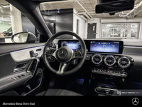 Mercedes-Benz Rive-Sud, la destination Mercedes-Benz par excellence. Bienvenue en première classe. D... (image 8)