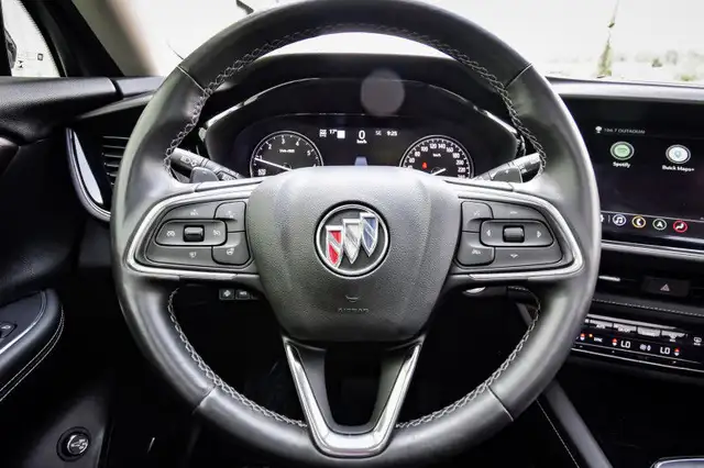 2022 Buick Envision Avenir • SUNROOF • BOSE AUDIO • HUD • LEATHE in Cars & Trucks in Kingston - Image 18