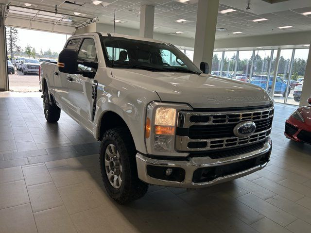 2023 Ford Super Duty F-350 SRW XLT FX4 Off Road Pkg 7.3 *6 Psg* in Cars & Trucks in Fort McMurray - Image 3