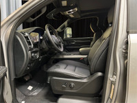 NAVIGATION, LEATHER-FACED FRONT VENTED BUCKET SEATS, DUAL-PANE PANORAMIC SUNROOF, SPORT PERFORMANCE... (image 8)