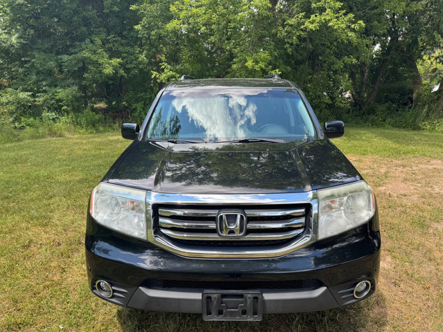 2012 Honda Pilot Touring in Cars & Trucks in Oakville / Halton Region - Image 2