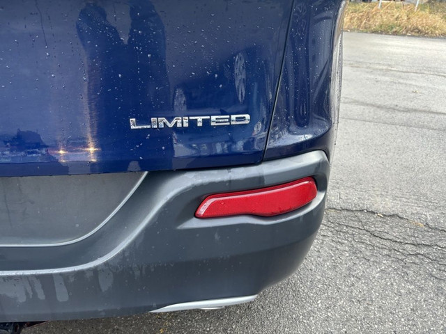 2014 Jeep Cherokee Limitée in Cars & Trucks in Laval / North Shore - Image 4