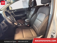 ... Engine: Moteur à 4 cylindres L/100Km City: 11.3 L/100Km Hwy: 9.5 (image 6)