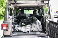 Aluminum Wheels, HD Suspension, UConnect 4, Remote Keyless Entry, Dual Zone Climate Control! 6 LOCAT... (image 7)